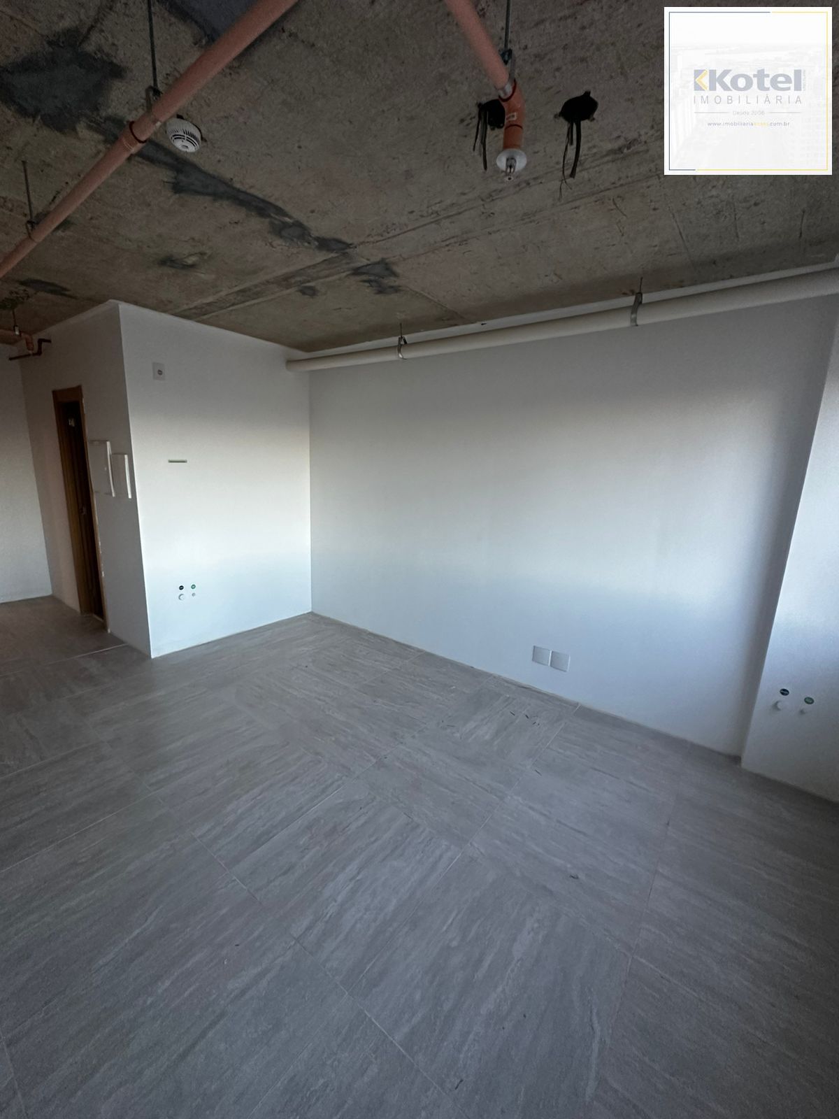 Sala Comercial à venda, 61m², Cristo Redentor - Porto Alegre — foto 3