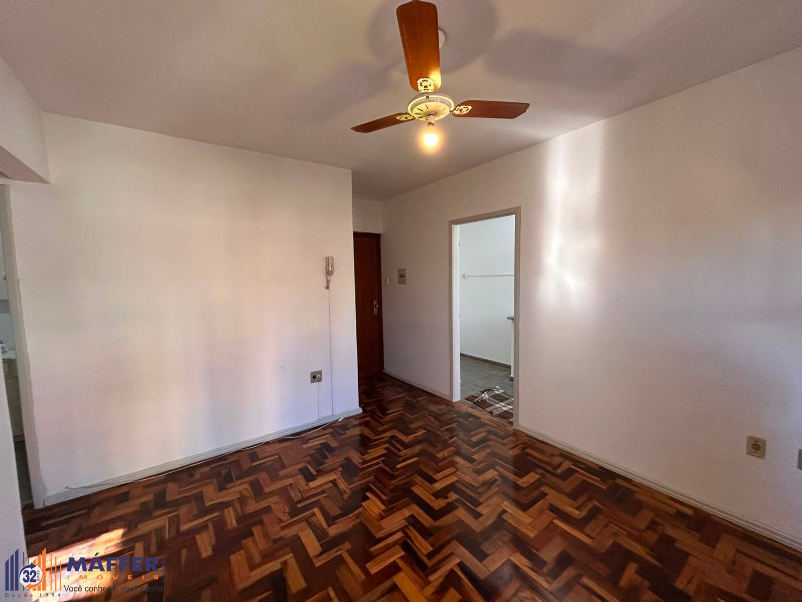 2D  DESOCUPADO COM VAGA, NO JARDIM BOTÂNICO, PRÓXIMO AO BOURBON