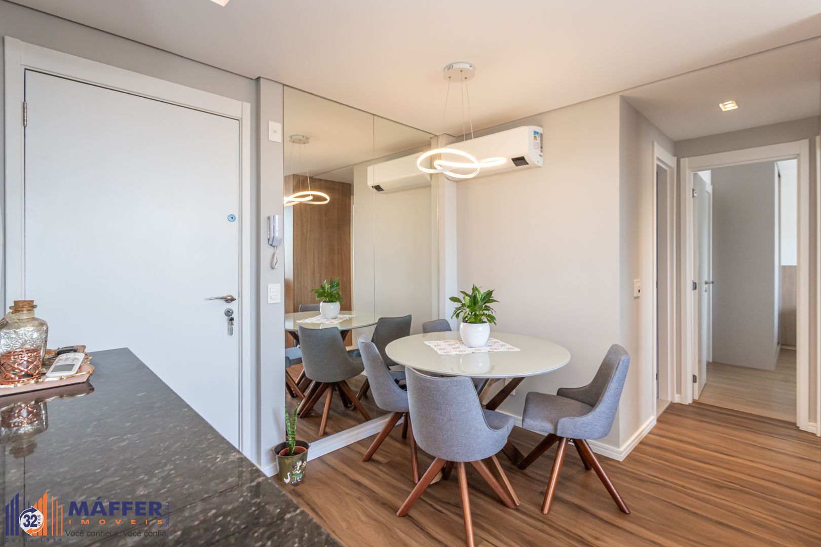 Apartamento, 2 quartos, à venda, 57 m², Menino Deus - Porto Alegre — foto 2
