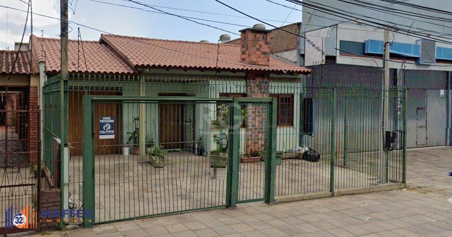 Casa no bairro Jardim Botânico de 3 dormitórios