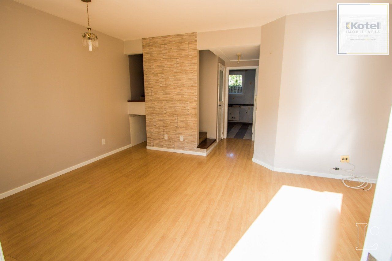 Excelente casa em condomínio fechado -Bairro Cristal — foto 4