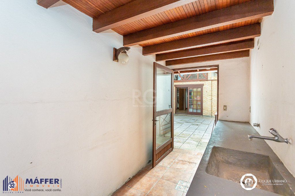 Casa, 4 quartos, 330 m² - Foto 24