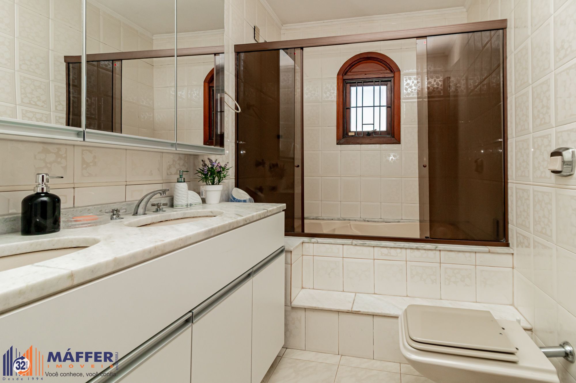 Casa, 4 quartos, 360 m² - Foto 24