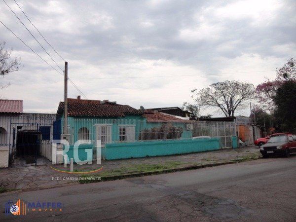 Casa para Venda - 90m², 3 dormitórios, 1 vaga - Partenon