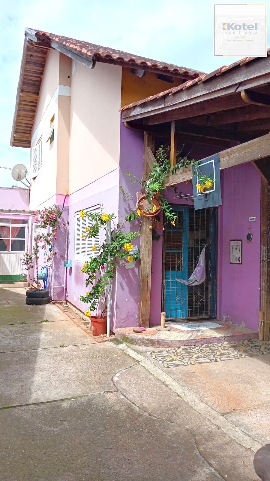 Casa no bairro Restinga - 4 dormitórios — foto 2