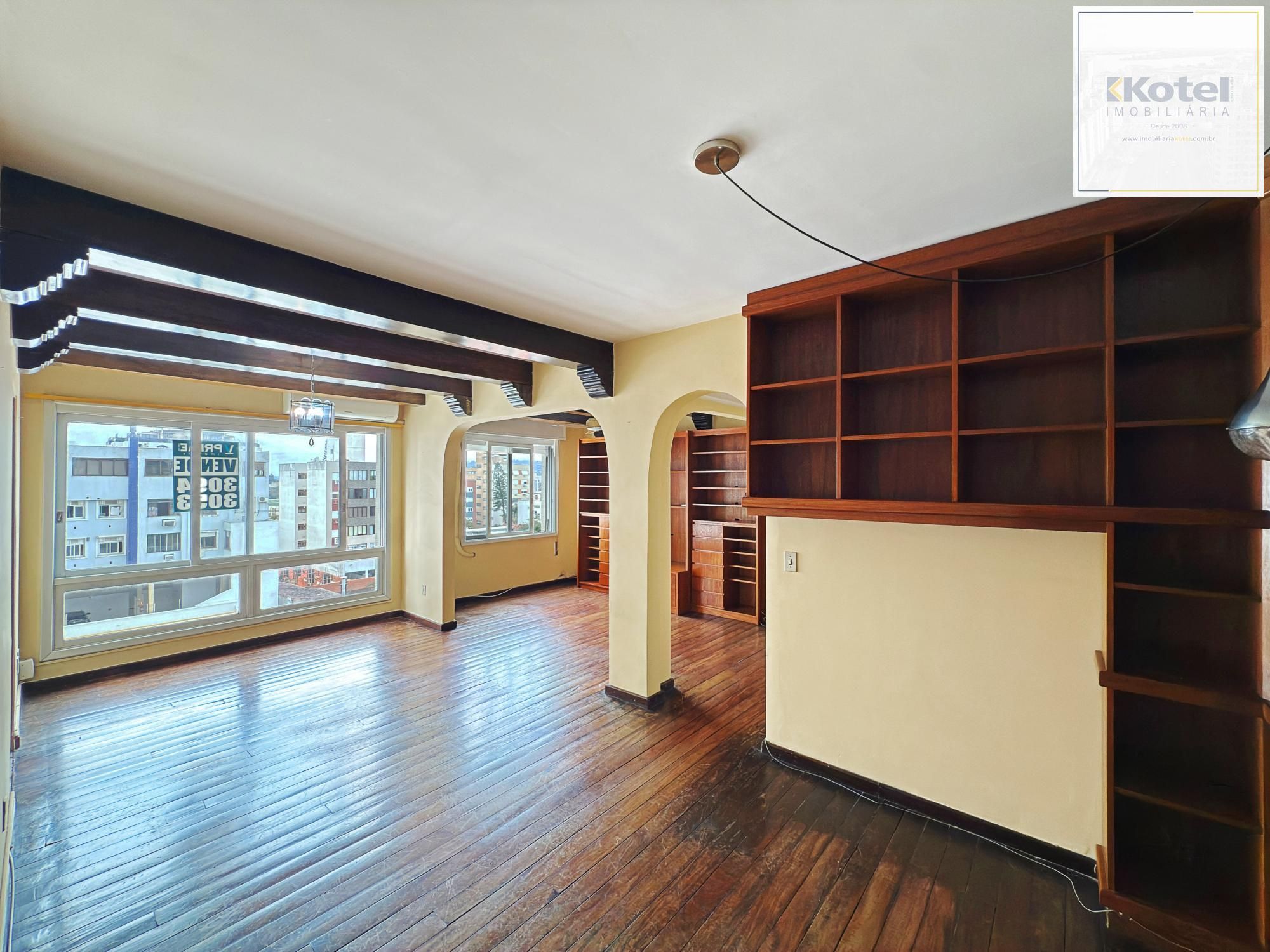 Apartamento de 3 Dormitórios localizado no bairro Petrópolis