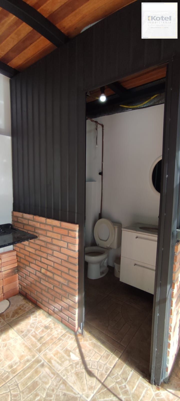 LOJA COMERCIAL À VENDA – PONTO NOBRE NO BAIRRO FLORESTA – PORTO ALEGRE/RS