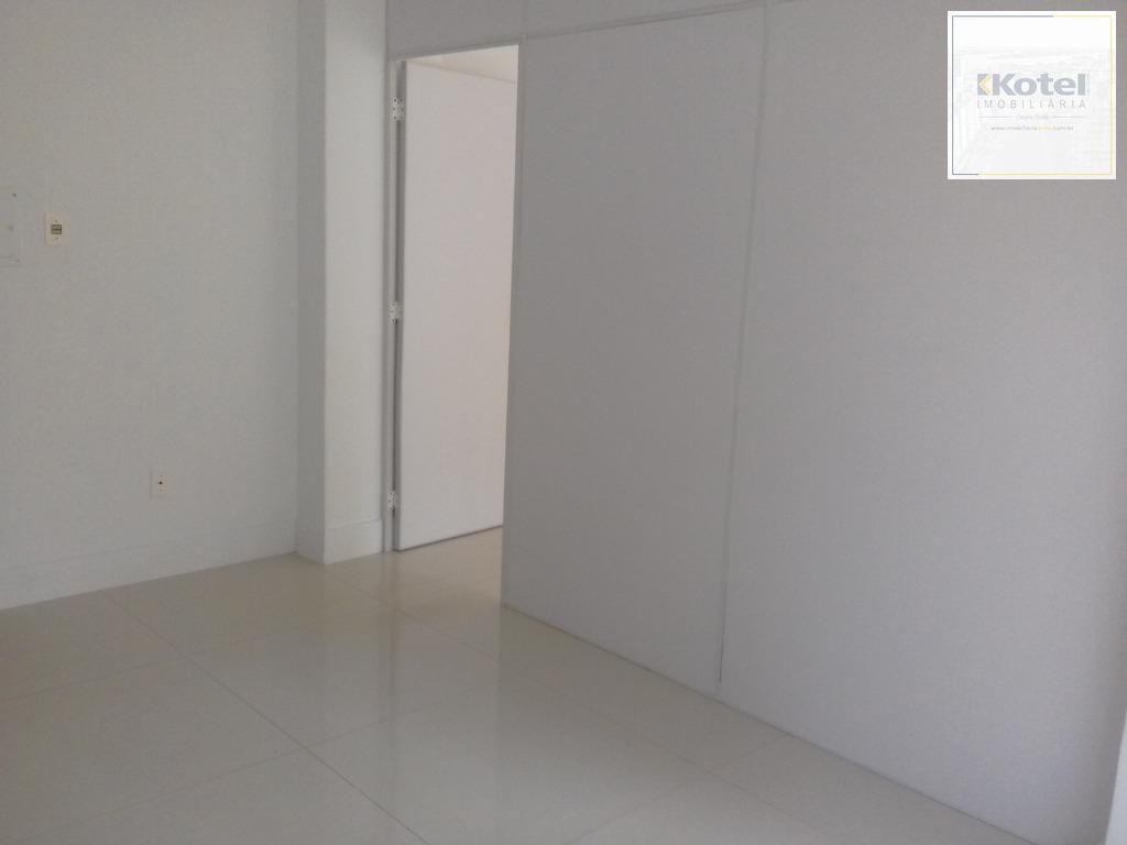 Conjunto/Sala para Venda - 69.8m², 0 dormitórios, Centro Histórico