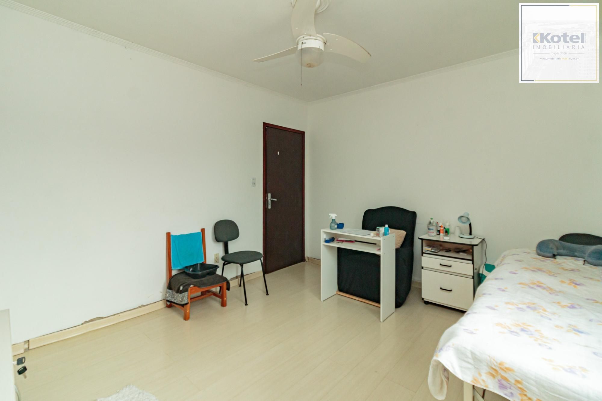 Casa 3 quartos à venda, 220m², Jardim Itu - Porto Alegre