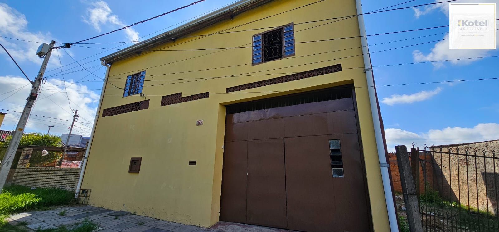 Casa no bairro Restinga - 3 dormitórios