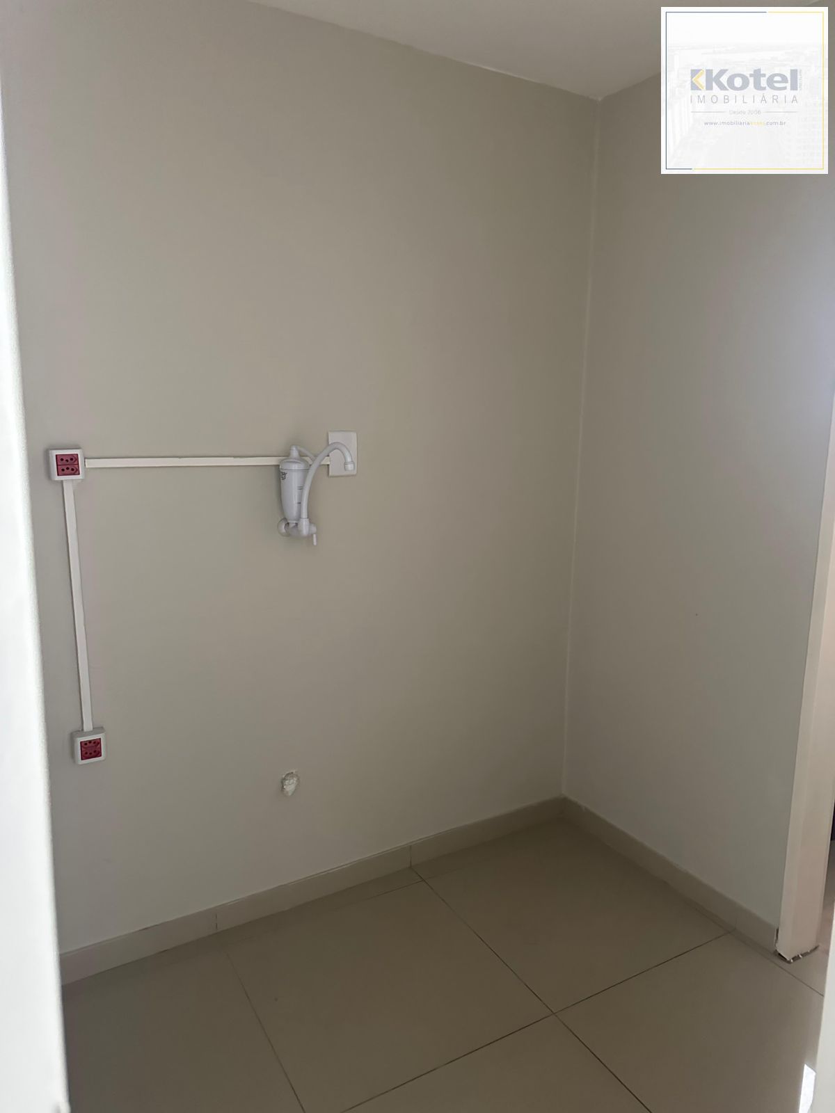 Sala Comercial, 1 sala, à venda, 33 m², Praia de Belas - Porto Alegre — foto 5