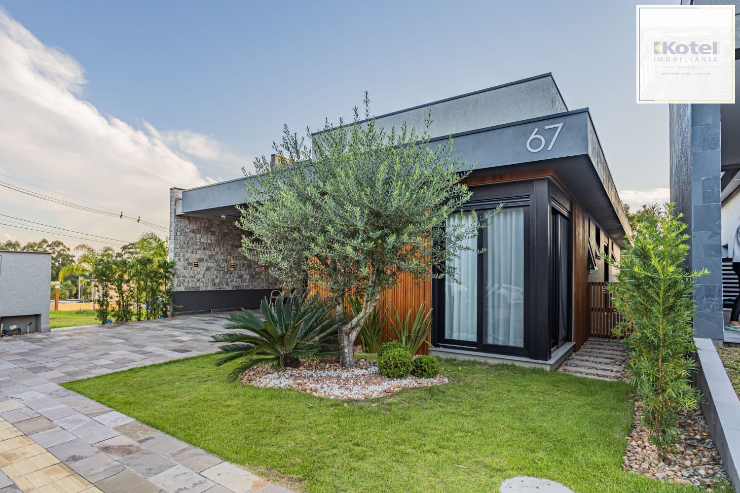 Casa de Condomínio 3 quartos à venda, 163m², Centro - Gravataí