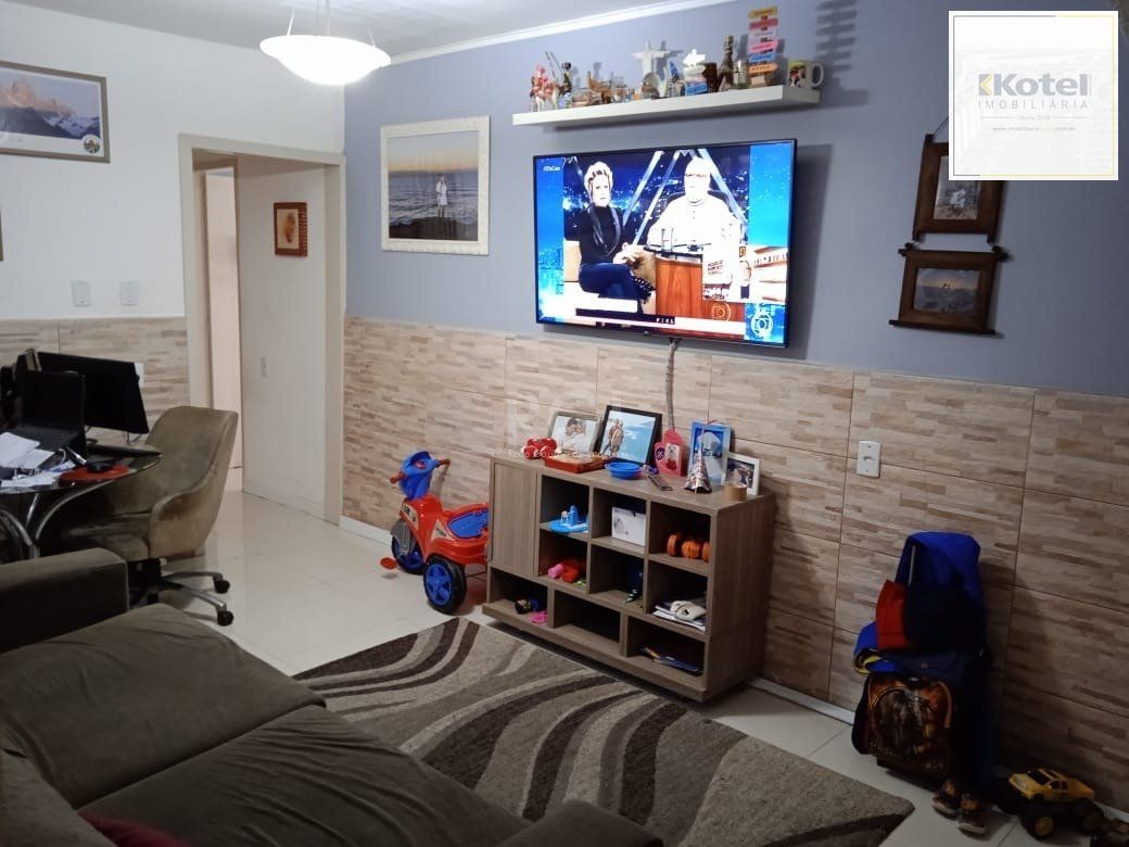 Casa para Venda - 140m², 5 dormitórios, 2 vagas - Cavalhada, Porto Alegre — foto 2