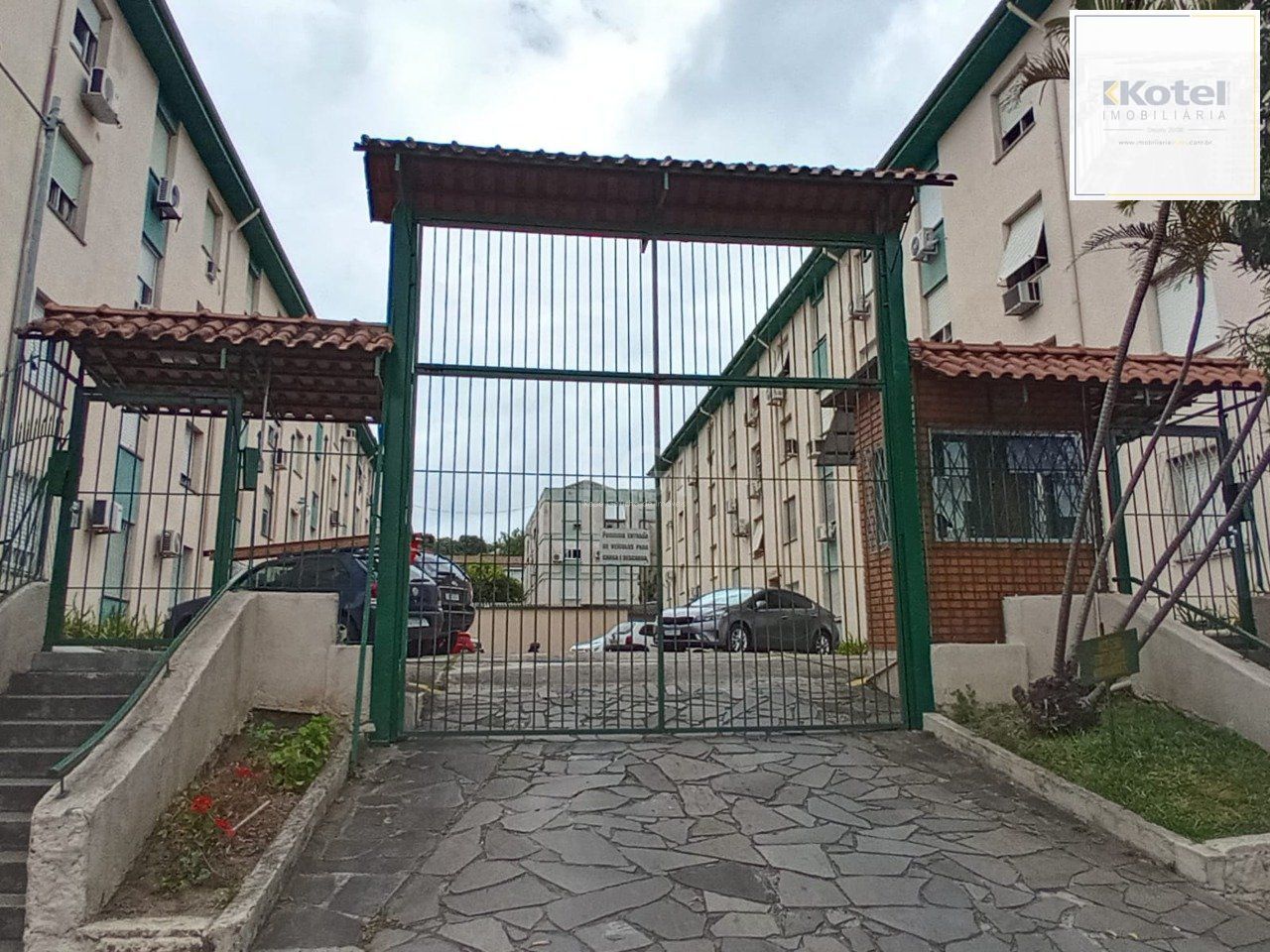Apartamento para Venda - 50.37m², 2 dormitórios, 1 vaga - Cristal, Porto Alegre — foto 2