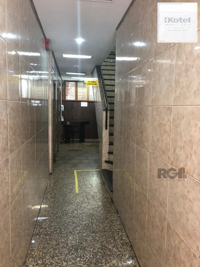 VENDE EXCELENTE CONJUNTO COMERCIAL NO CORAÇÃO DO CENTRO HISTÓRICO — foto 2