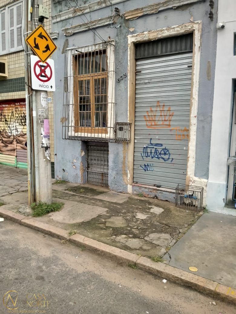 Casa Comercial à venda com 2 quartos, 100m², Rua João Alfredo no bairro Cidade Baixa em Porto Alegre