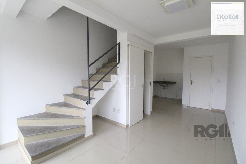 Casa de Condomínio 2 quartos à venda, 70m², Nonoai - Porto Alegre — foto 2