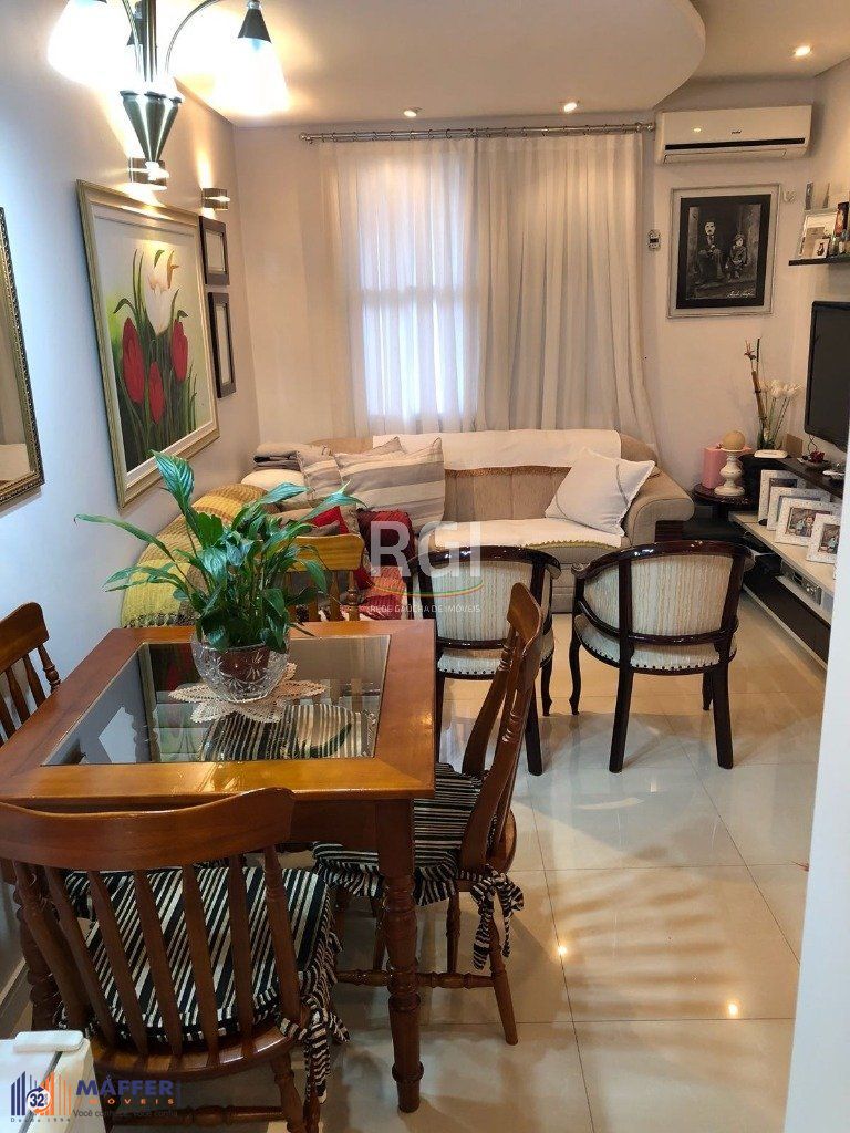 Apartamento para Venda - 80m², 2 dormitórios, 1 vaga - Menino Deus