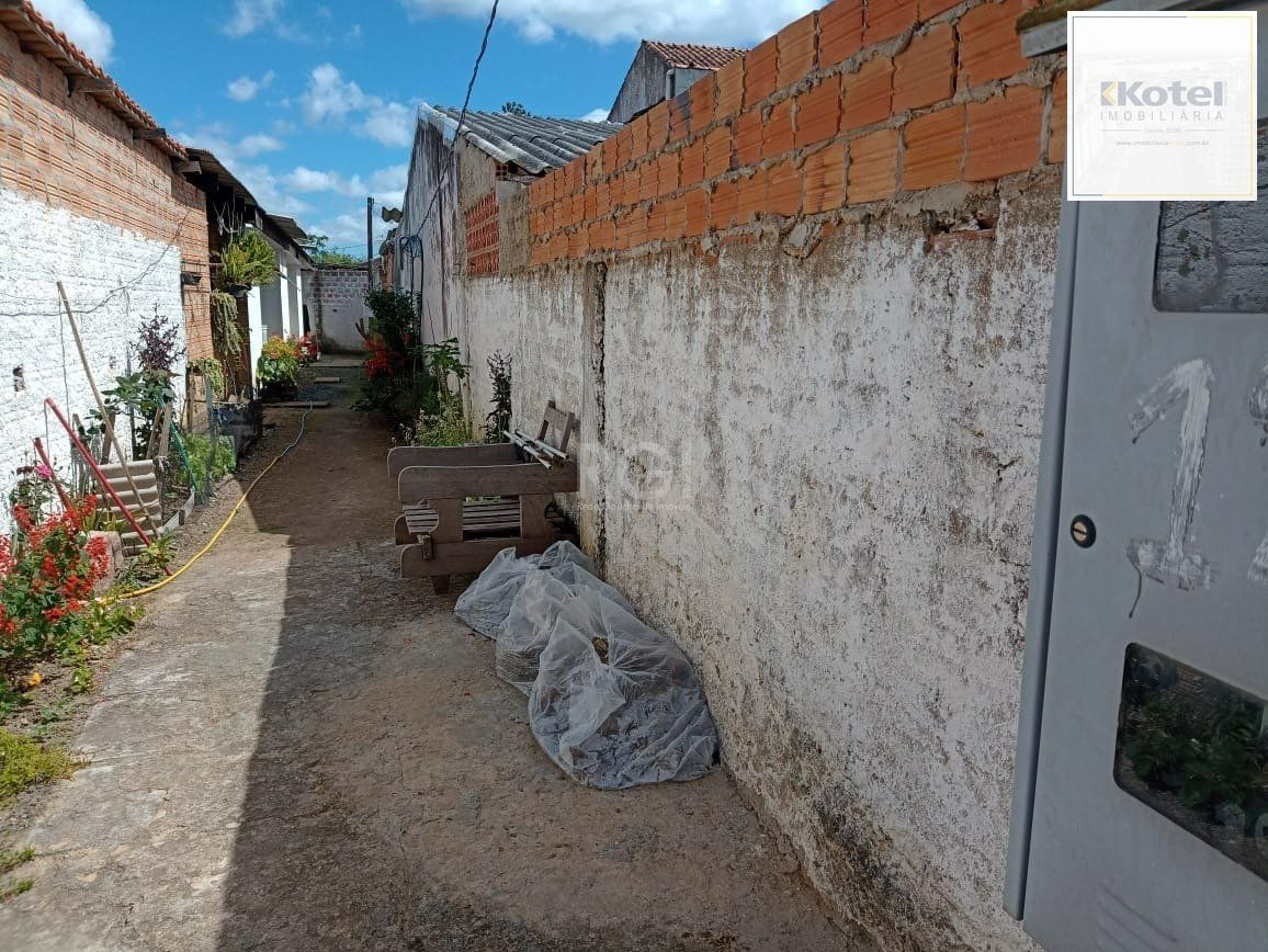 Casa 3 dormitórios, sendo 1 suite, 9 vagas - bairro Ponta Grossa Porto Alegre RS — foto 2