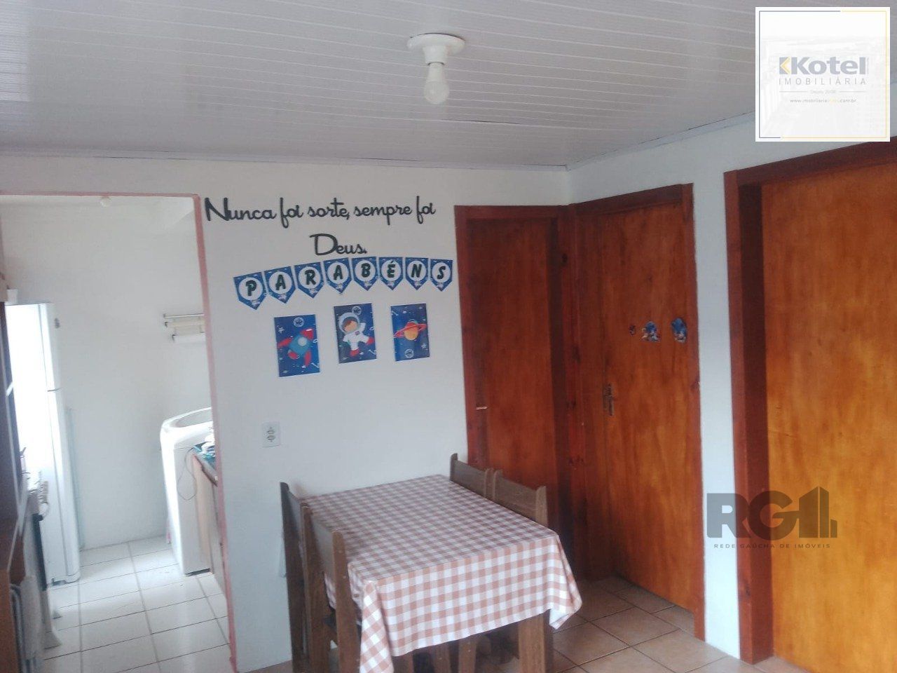 Apartamento com 2 quartos, vaga de garagem, no bairro Restinga, Porto Alegre/RS — foto 2