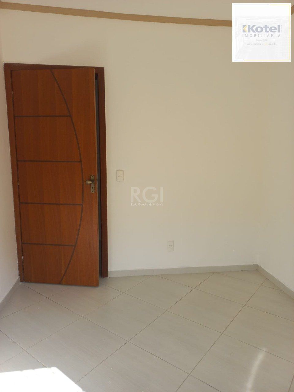 Apartamento para Venda - 69.58m², 3 dormitórios, sendo 1 suites, 1 vaga - Vila Veranópolis