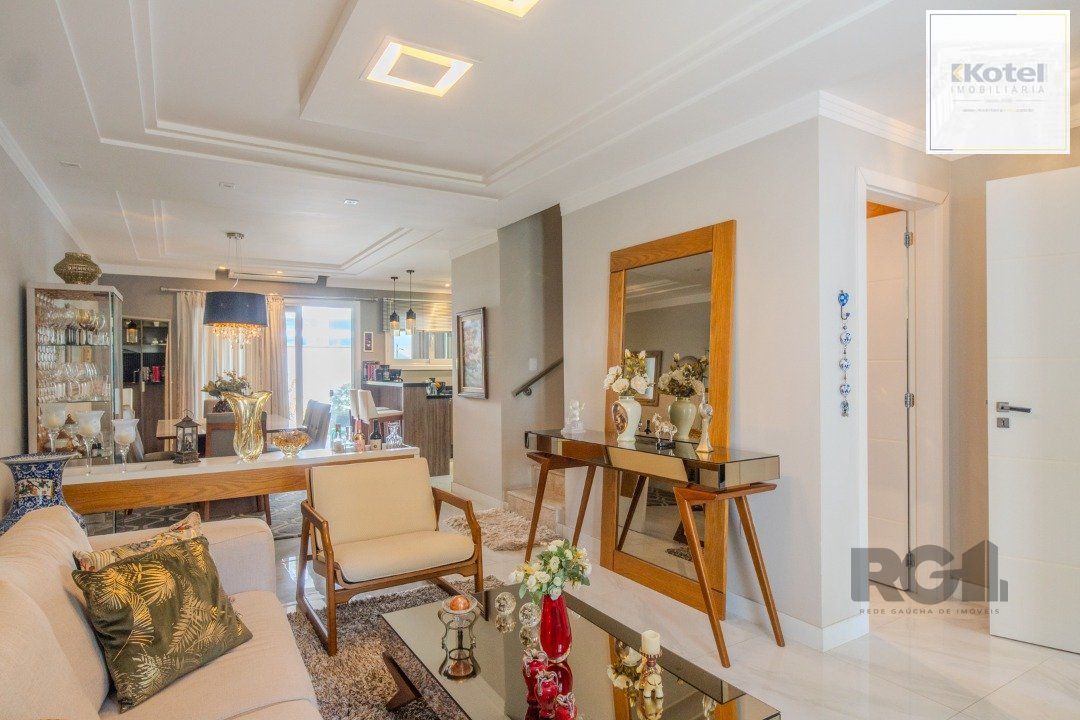 Casa de Condomínio com Arquitetura Exclusiva e Ambientes Sofisticados — foto 5