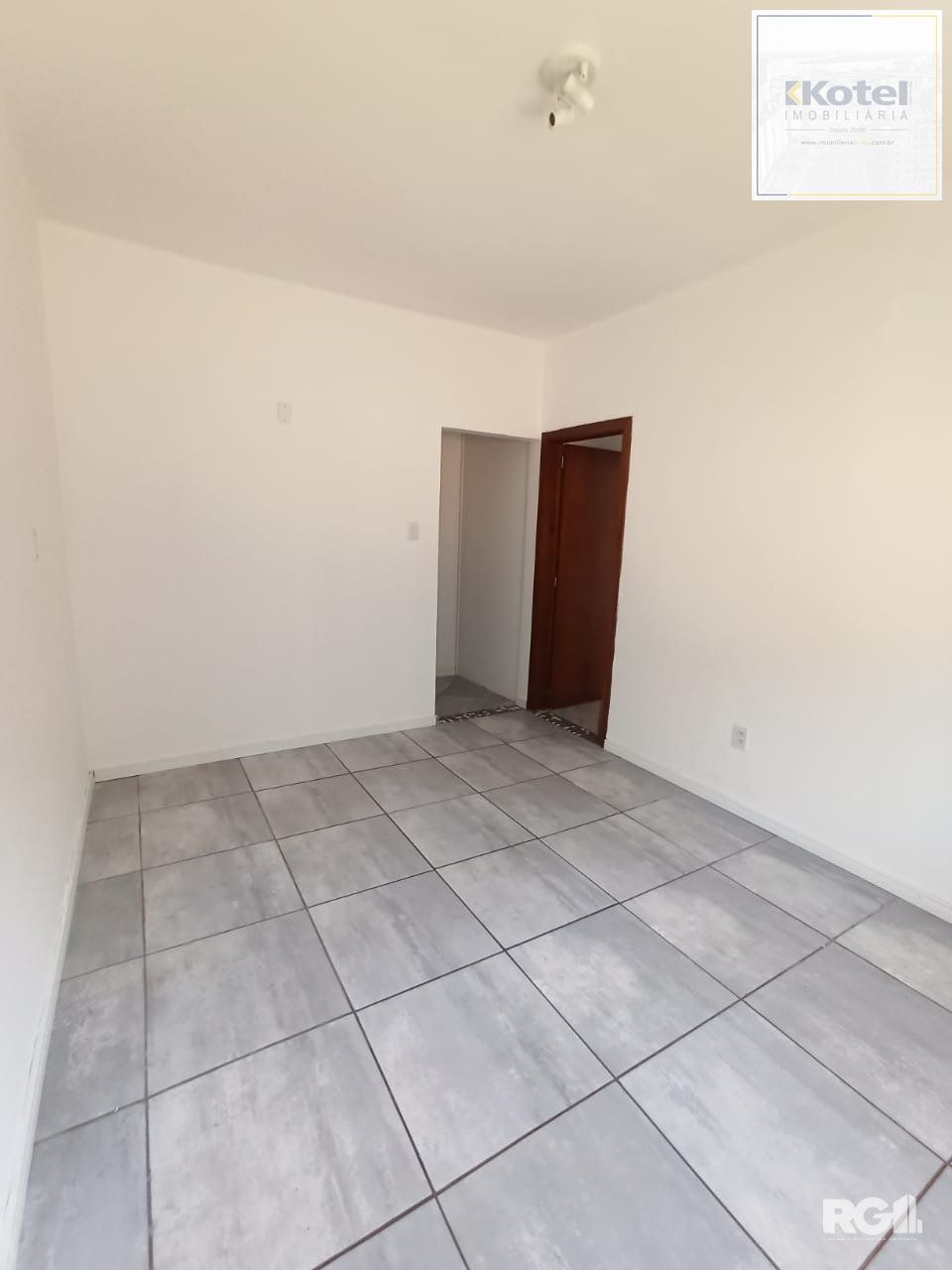 Ótimo apartamento à venda no bairro Menino Deus, em Porto Alegre. — foto 4