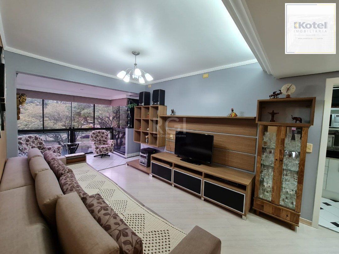 Apartamento para Venda - 94.67m², 3 dormitórios, sendo 1 suites, 1 vaga - Menino Deus