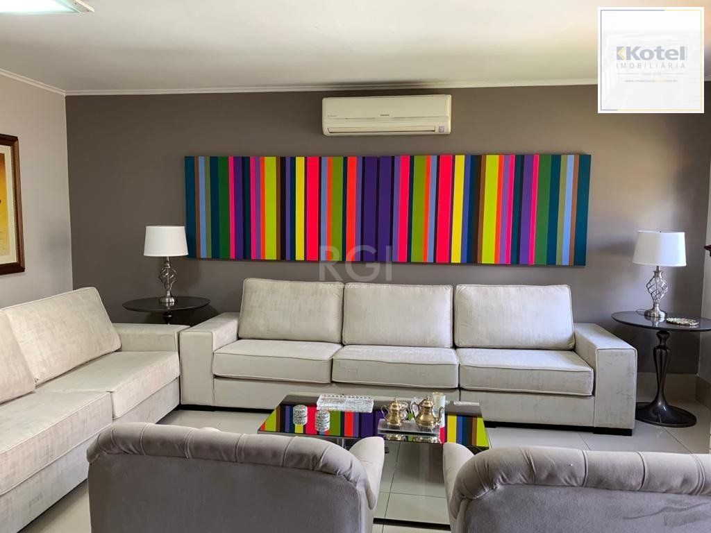 Casa para Venda - 323m², 4 dormitórios, sendo 2 suites, 3 vagas - Jardim Itu