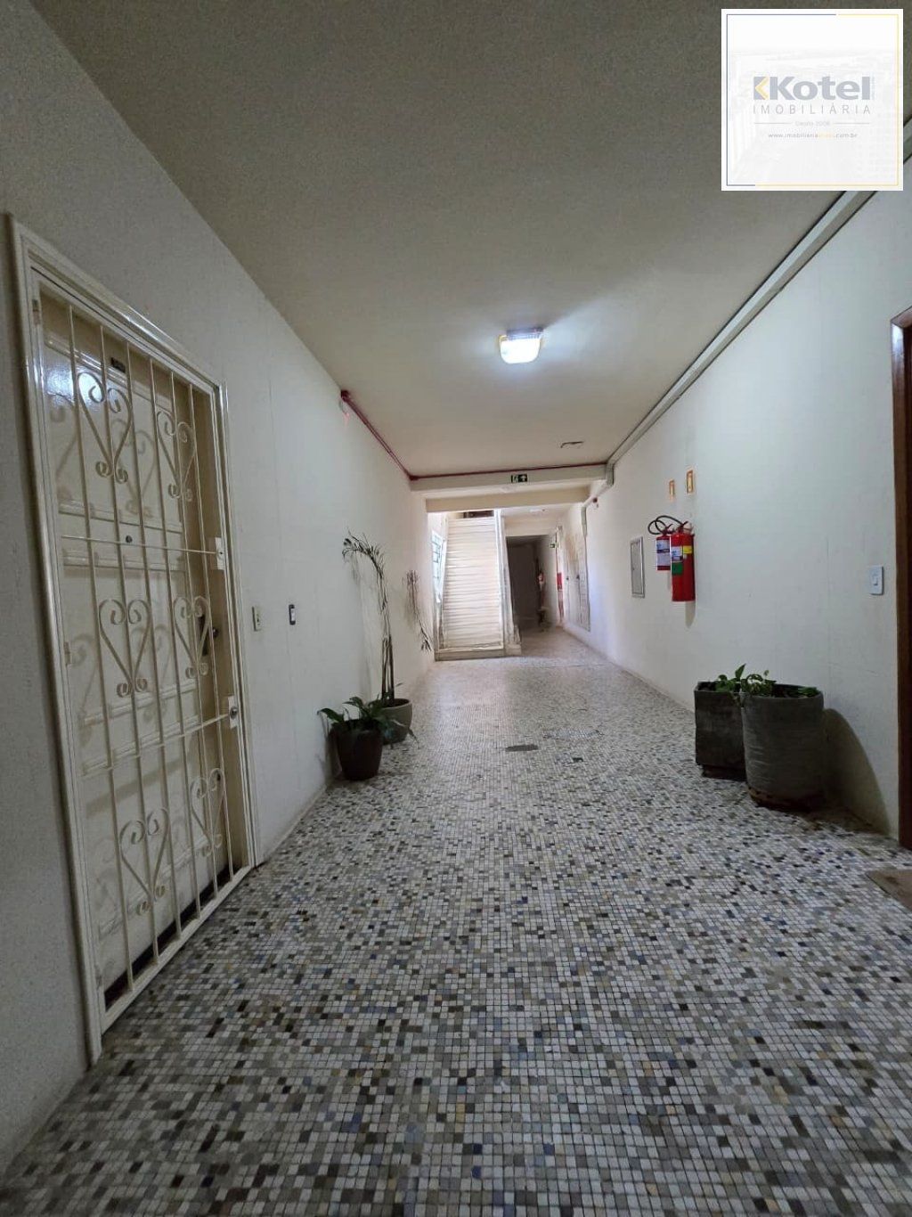 Apartamento de 3 dormitórios no Bairro Passo da Pedras Porto Alegre. — foto 3