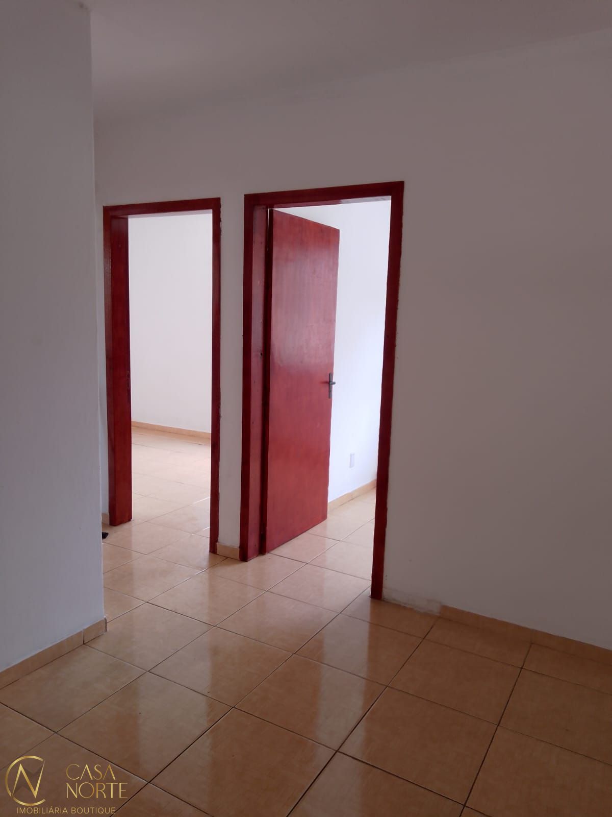 Apartamento à venda com 2 quartos, 44m², 1 vaga, Rua Parque dos Maias no bairro Rubem Berta em Porto Alegre