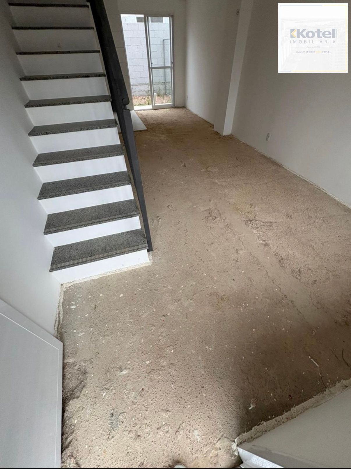 Casa em Condomínio com 02 quartos e 01 vaga no Bairro Campo Novo — foto 4