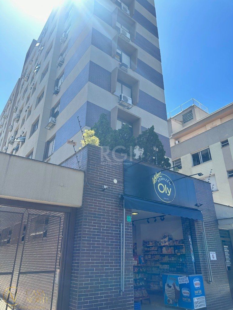 Apartamento à venda com 1 quarto, 41m², 1 vaga, Rua Santana no bairro Farroupilha em Porto Alegre