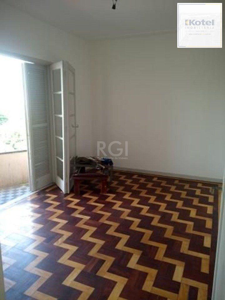 Apartamento de 2 dormitórios, Petrópolis Desocupado — foto 3