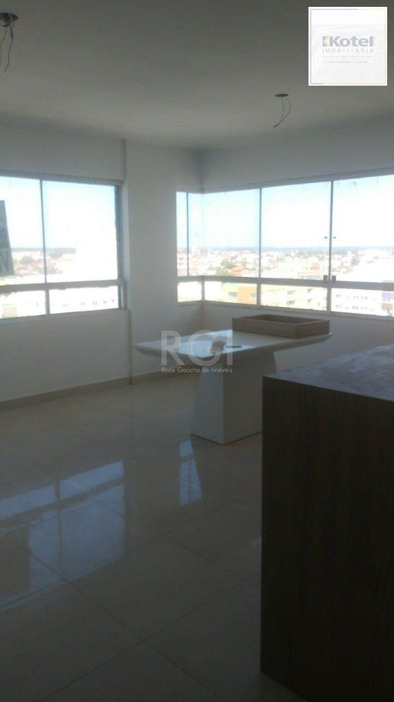 Apartamento alto padrão em Tramandai de 2 dormitórios e 2 vagas — foto 3