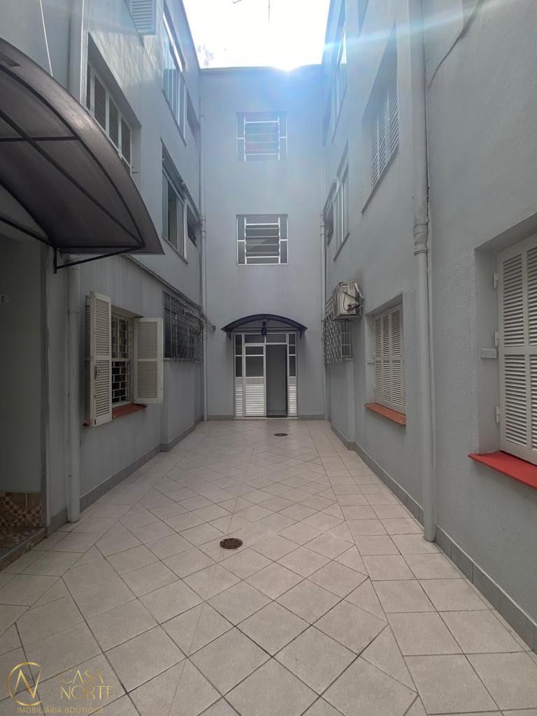 Apartamento à venda com 2 quartos, 60m², Rua Umbú no bairro Passo da Areia em Porto Alegre