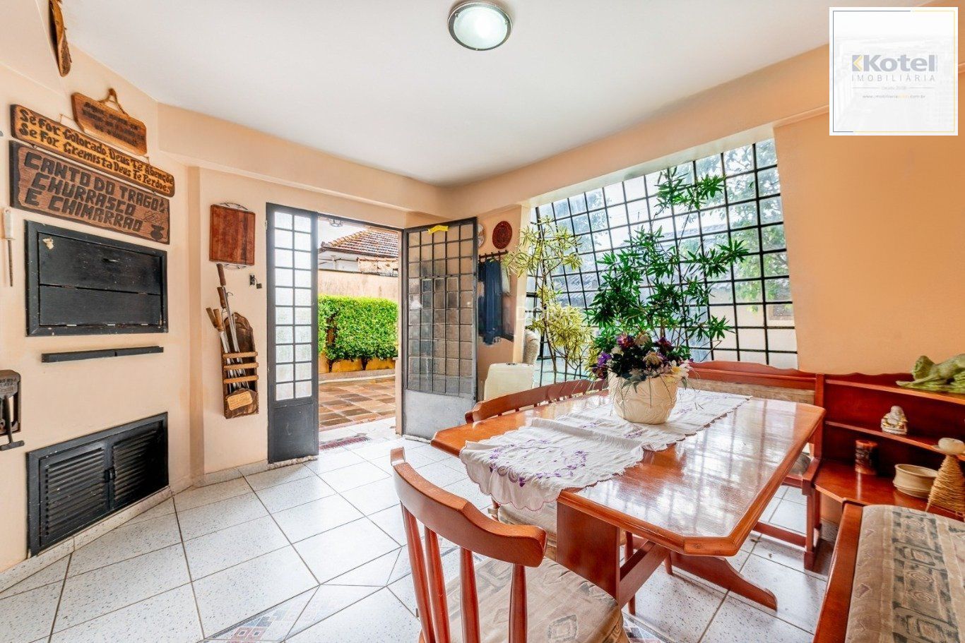 Casa com 3 suítes, 4 vagas e pátio com piscina no Bairro Boa Vista — foto 5