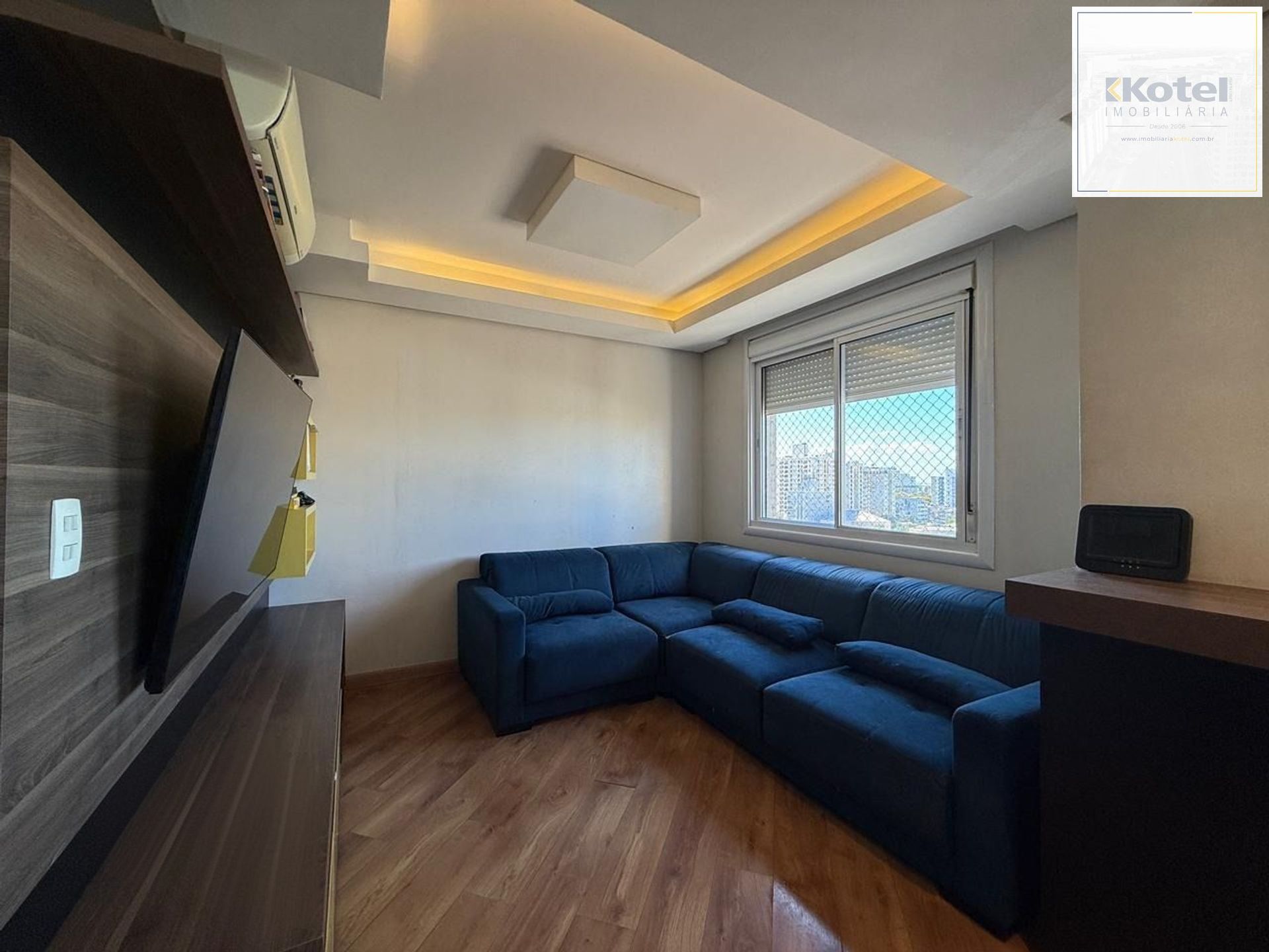 Apartamento de 2 dormitórios, 1 suíte, 2 vagas e 94m² no Jardim Europa.