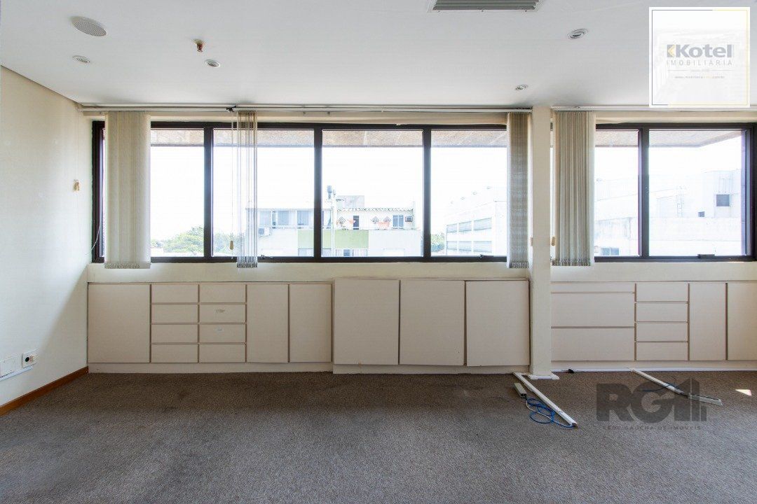 Sala Comercial à venda, 52m², Menino Deus - Porto Alegre
