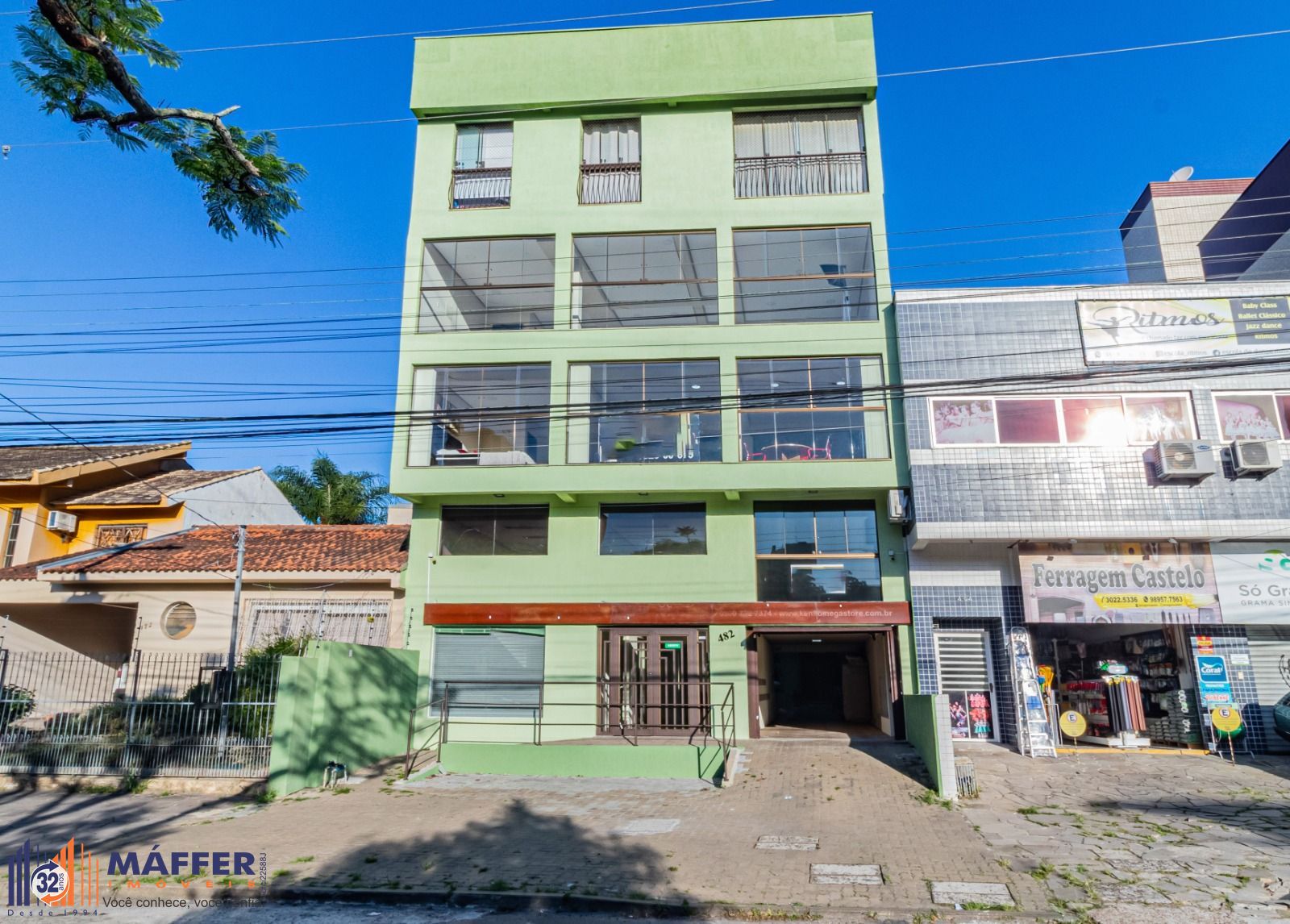 Oportunidade Única! Prédio Comercial em Localização Privilegiada em Porto Alegre
