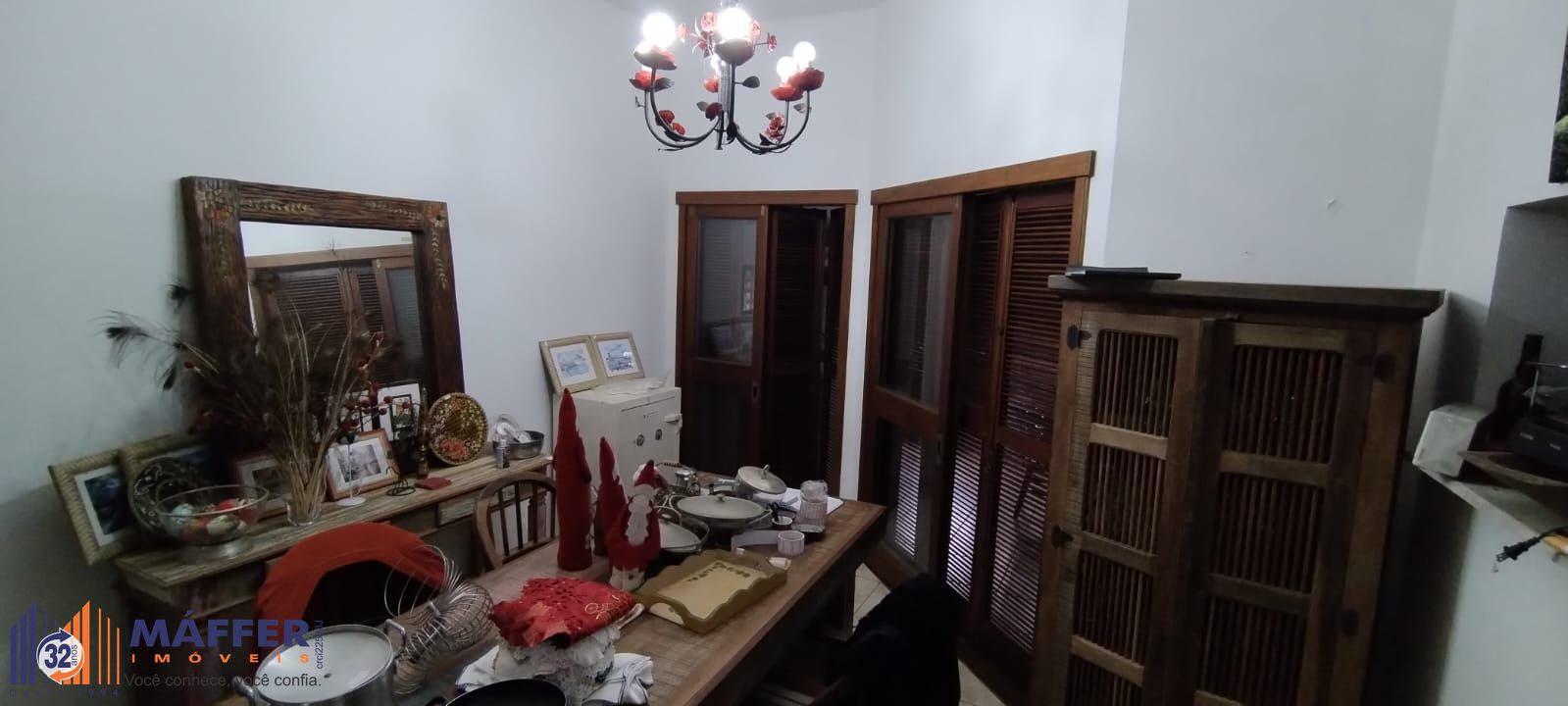 Casa, 5 quartos, 305 m² - Foto 4