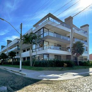 Apartamento com 106m², 3 dormitórios, 1 suíte, 2 vagas no Casa do Sol em Torres para Comprar
