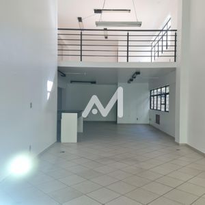 Loja com 80m² no bairro Centro em Lajeado para Alugar