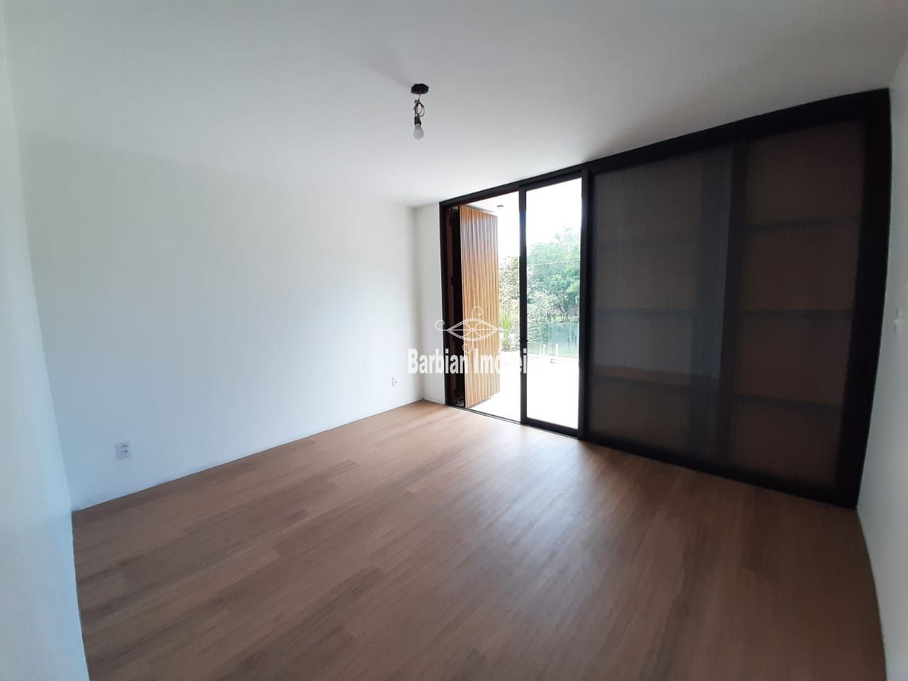 Casa à venda com 3 quartos, 218m² - Foto 18