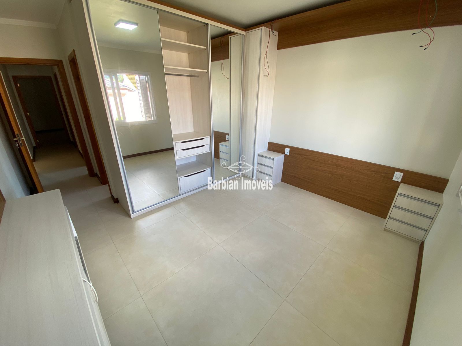 Casa à venda com 3 quartos, 162m² - Foto 14