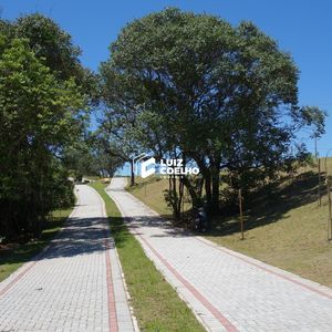 Ciclovia e pista de caminhada