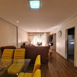Apartamento com 124m² e 3 dormitórios no bairro Centro em Lajeado para Comprar