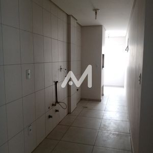 Apartamento com 74m² e 2 dormitórios no bairro Centro em Lajeado para Comprar