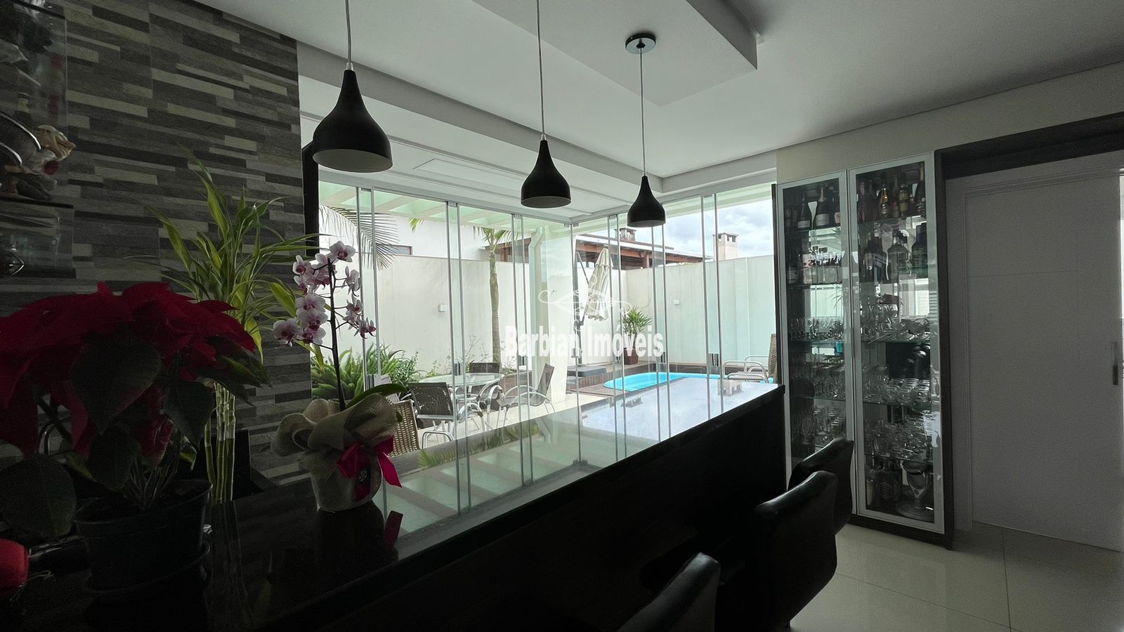 Casa, 3 quartos, 279 m² - Foto 14