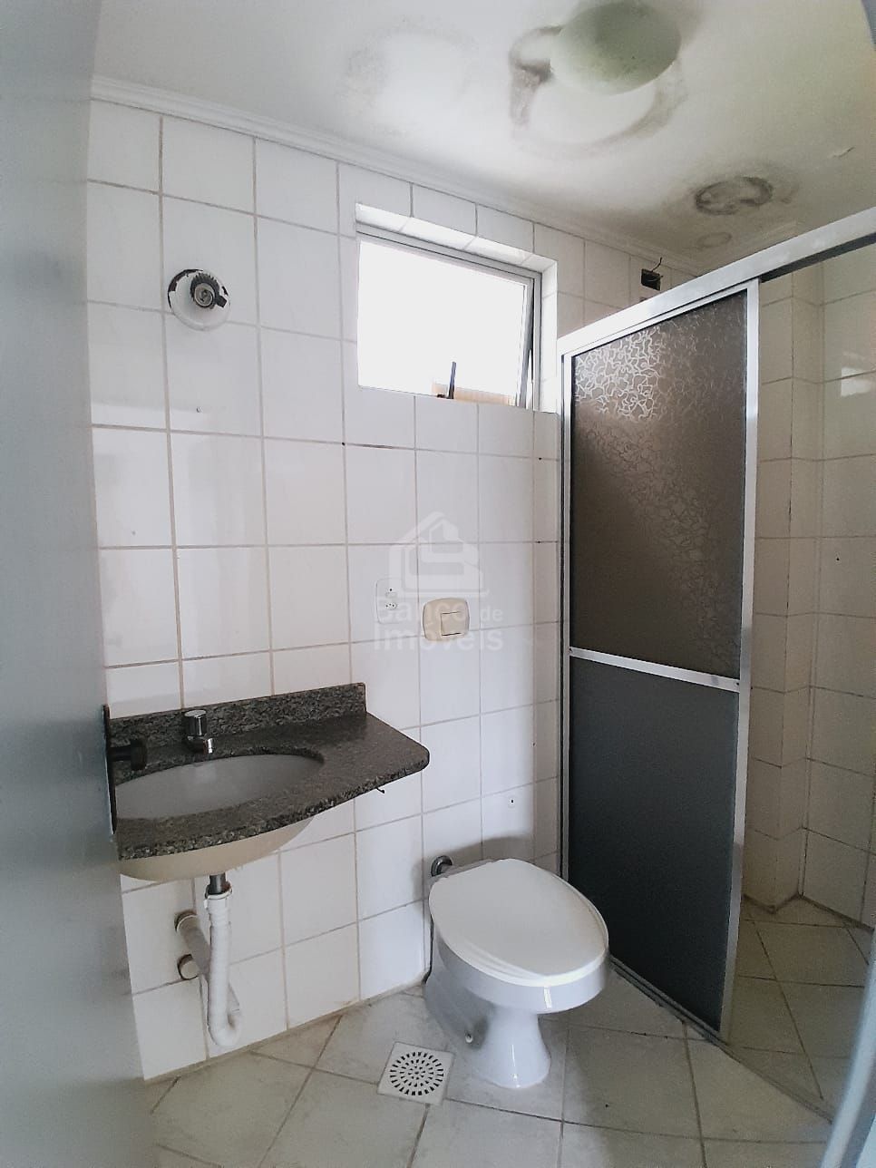 Apartamento à venda com 2 quartos, 66m² - Foto 4